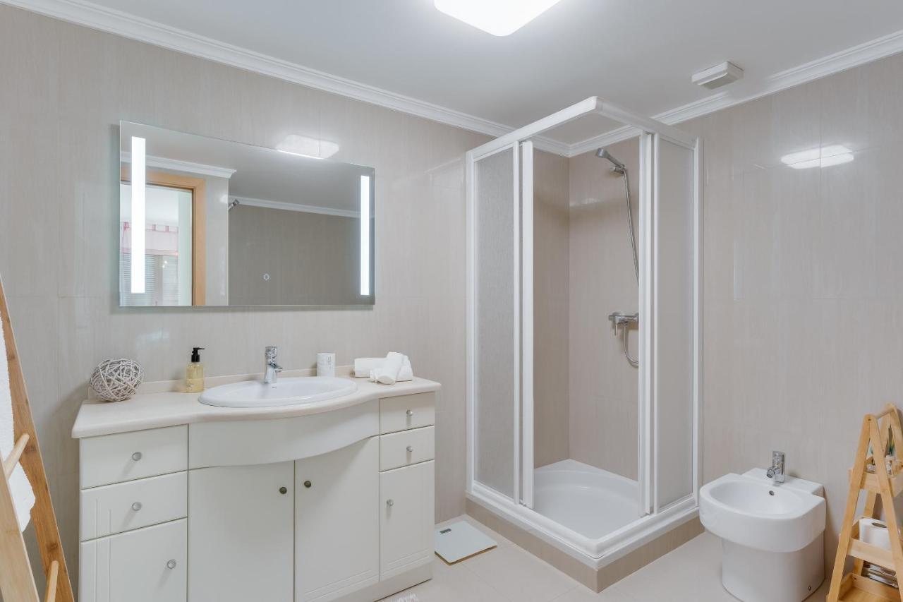 Sunny Beach Machico Apartment By Hr Madeira Extérieur photo